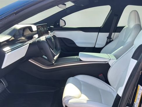Used 2021 Tesla Model S Plaid AWD/4WD image 17