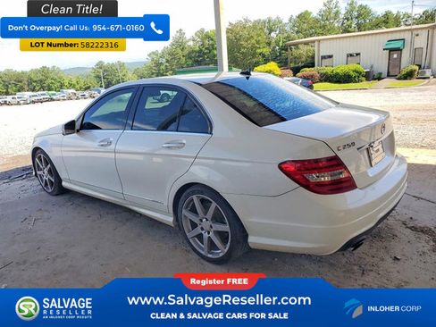 Used 2014 Mercedes-Benz C 250 Sedan image 3