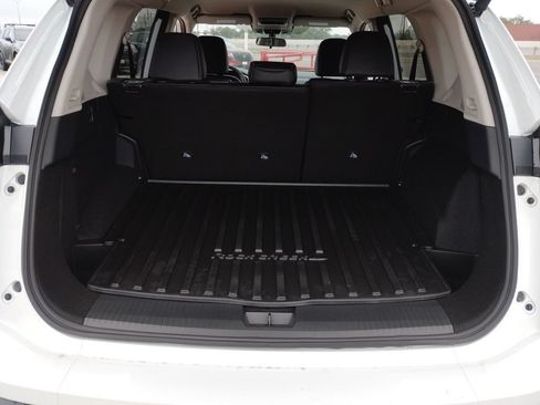 New 2026 Nissan Rogue SV AWD/4WD image 8