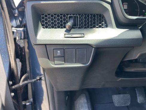 Used 2023 Honda CR-V Sport image 16