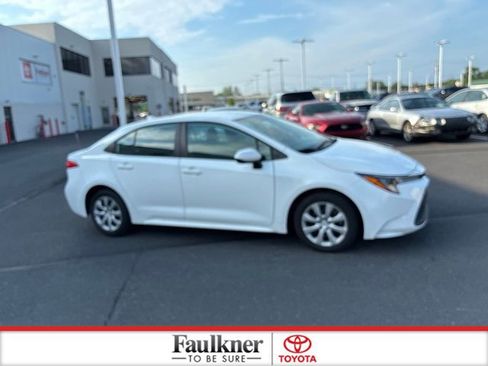 Certified 2024 Toyota Corolla LE FWD image 4