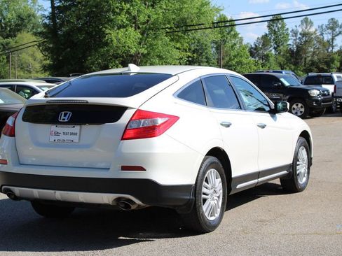 Used 2015 Honda Crosstour EX image 8