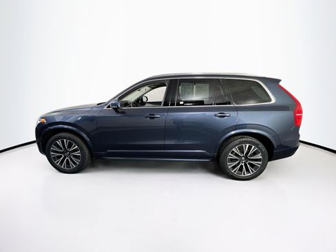 Used 2022 Volvo XC90 T5 Momentum w/ Climate Package image 8