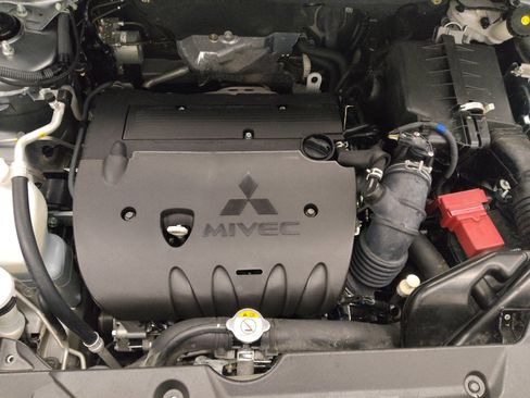 Used 2024 Mitsubishi Outlander Sport AWD image 30