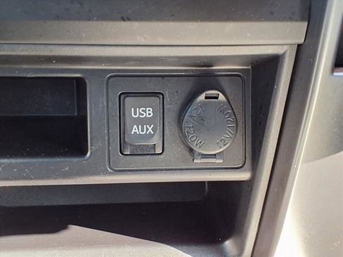 Used 2016 Toyota 4Runner SR5 Premium RWD image 6