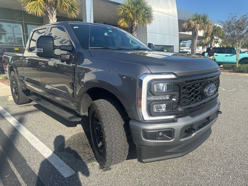 Used 2024 Ford F250 Lariat w/ Lariat Ultimate Package image 2