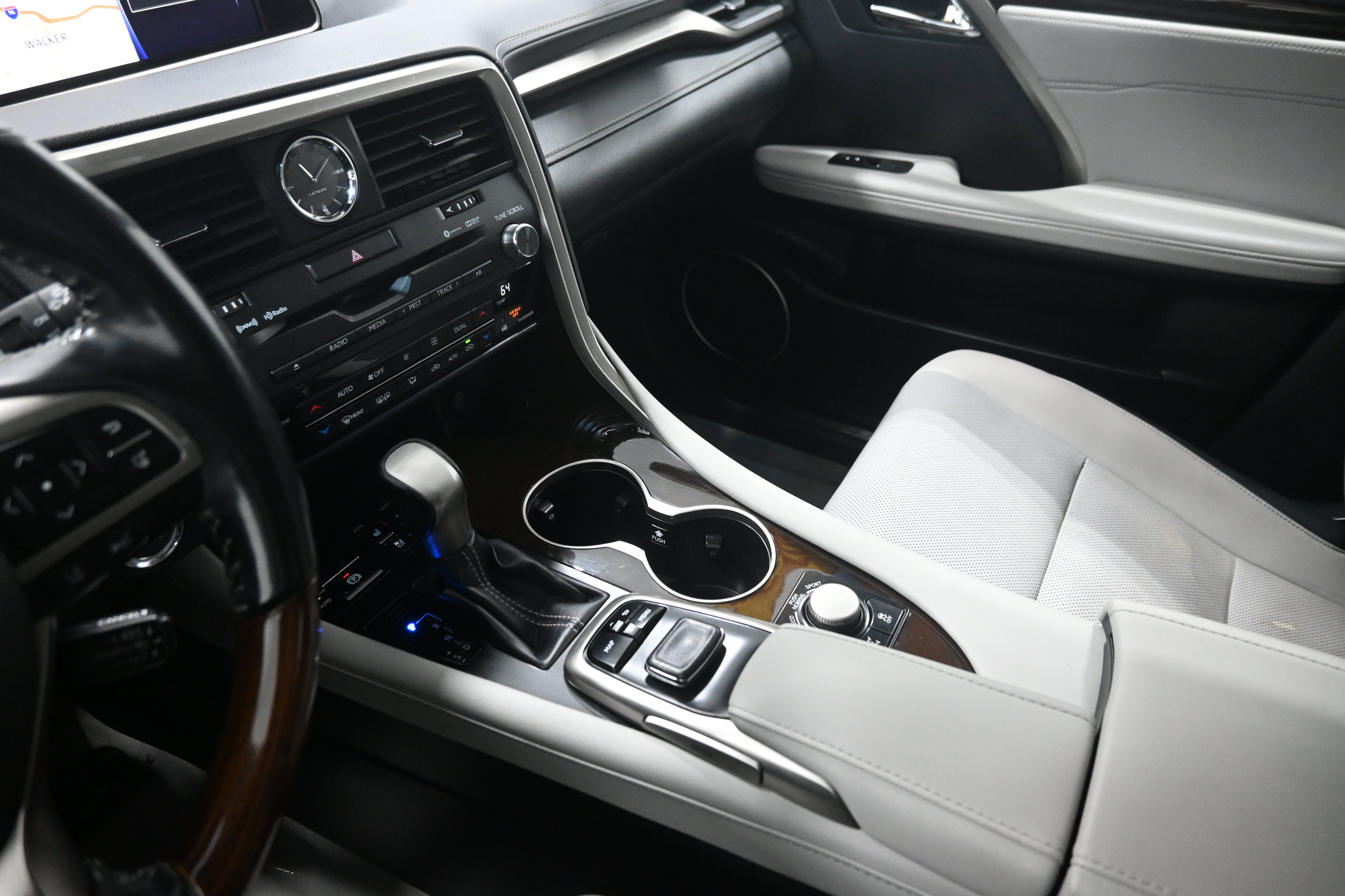 Used 2019 Lexus RX 350 AWD w/ Navigation Package image 12