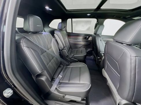 New 2026 Buick Enclave Avenir w/ Super Cruise Package image 29