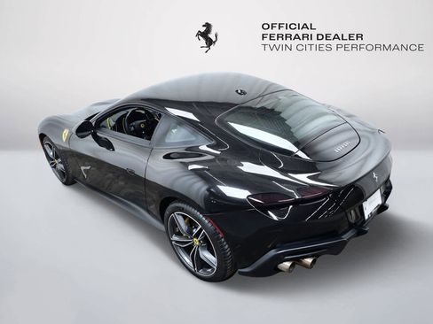 Certified 2024 Ferrari Roma image 5