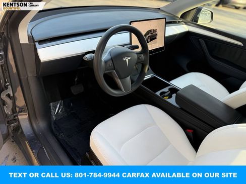 Used 2023 Tesla Model Y Long Range image 26