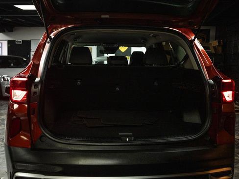 Used 2023 Kia Seltos Nightfall Edition image 7