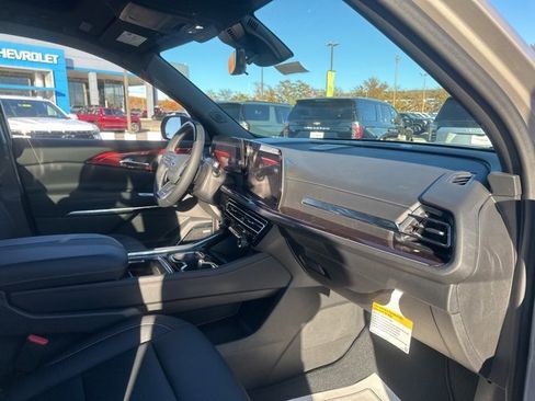 New 2026 Chevrolet Traverse Z71 image 35