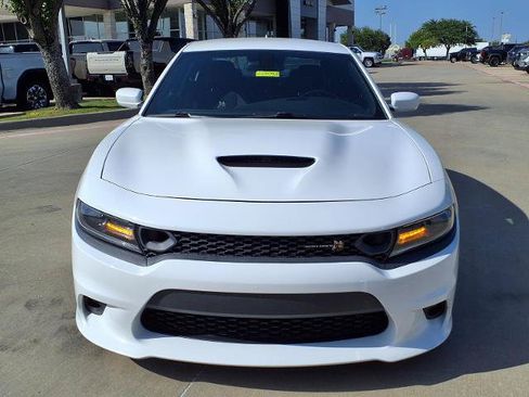 Used 2019 Dodge Charger Scat Pack w/ Navigation & Travel Group RWD image 24