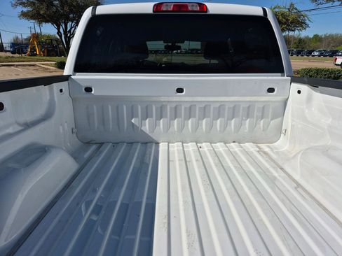 Used 2018 Chevrolet Silverado 1500 LT w/ Texas Edition image 10