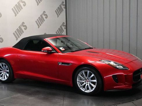 Used 2016 Jaguar F-TYPE Convertible RWD image 3