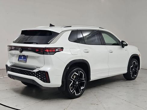 New 2026 Volkswagen Tiguan SEL R-Line AWD/4WD image 6