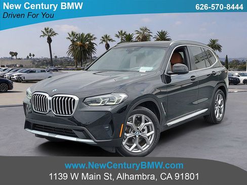 Used 2024 BMW X3 sDrive30i w/ Convenience Package RWD image 1
