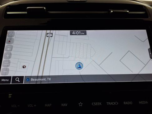 Used 2023 Hyundai Tucson Limited AWD/4WD image 14