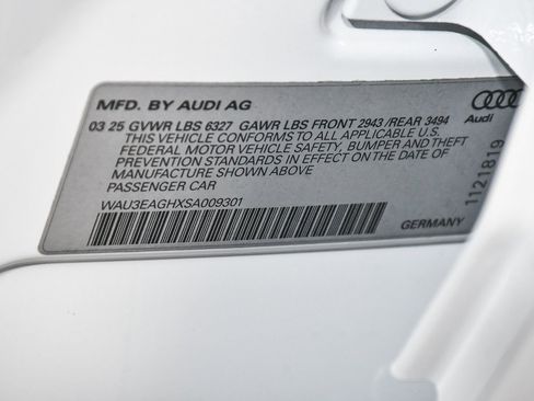 Used 2025 Audi S6 e-tron Prestige w/ 21" Black Optic Package image 25