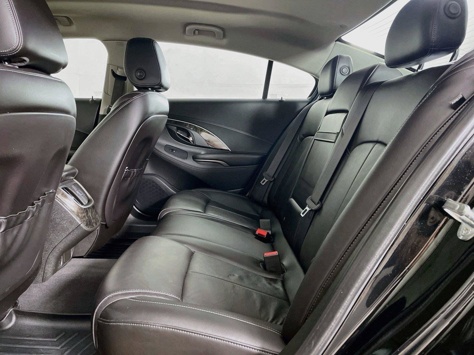 Used 2016 Buick LaCrosse Leather FWD image 11
