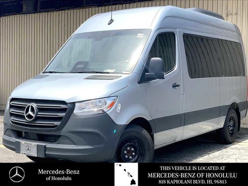 New 2025 Mercedes-Benz Sprinter 2500 image 1