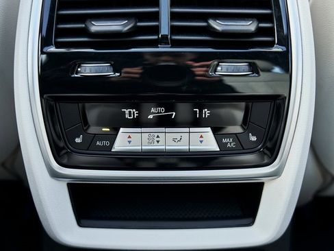 Used 2024 BMW ALPINA XB7 ALPINA XB7 image 63