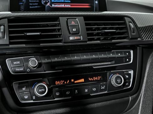 Used 2015 BMW M4 image 33