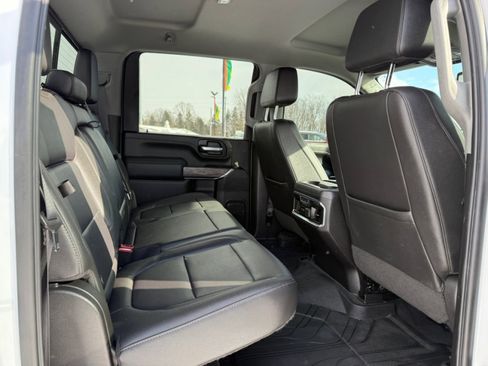 Used 2022 Chevrolet Silverado 2500 LTZ w/ Z71 Chrome Sport Edition image 13