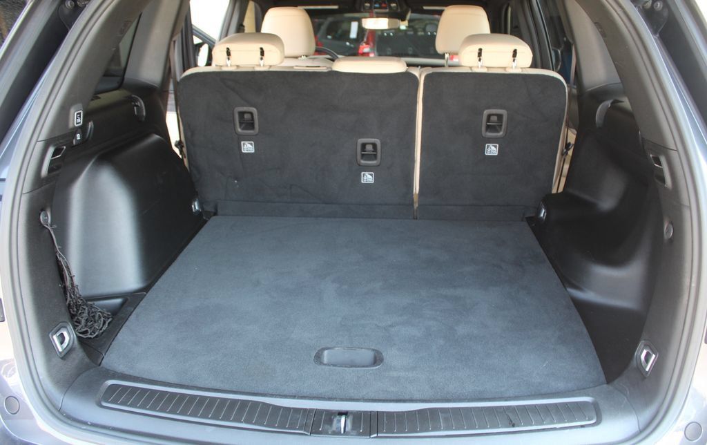 Used 2024 Jeep Grand Cherokee Limited RWD image 35