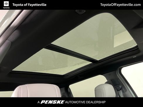 New 2026 Toyota Tundra Limited AWD/4WD image 14
