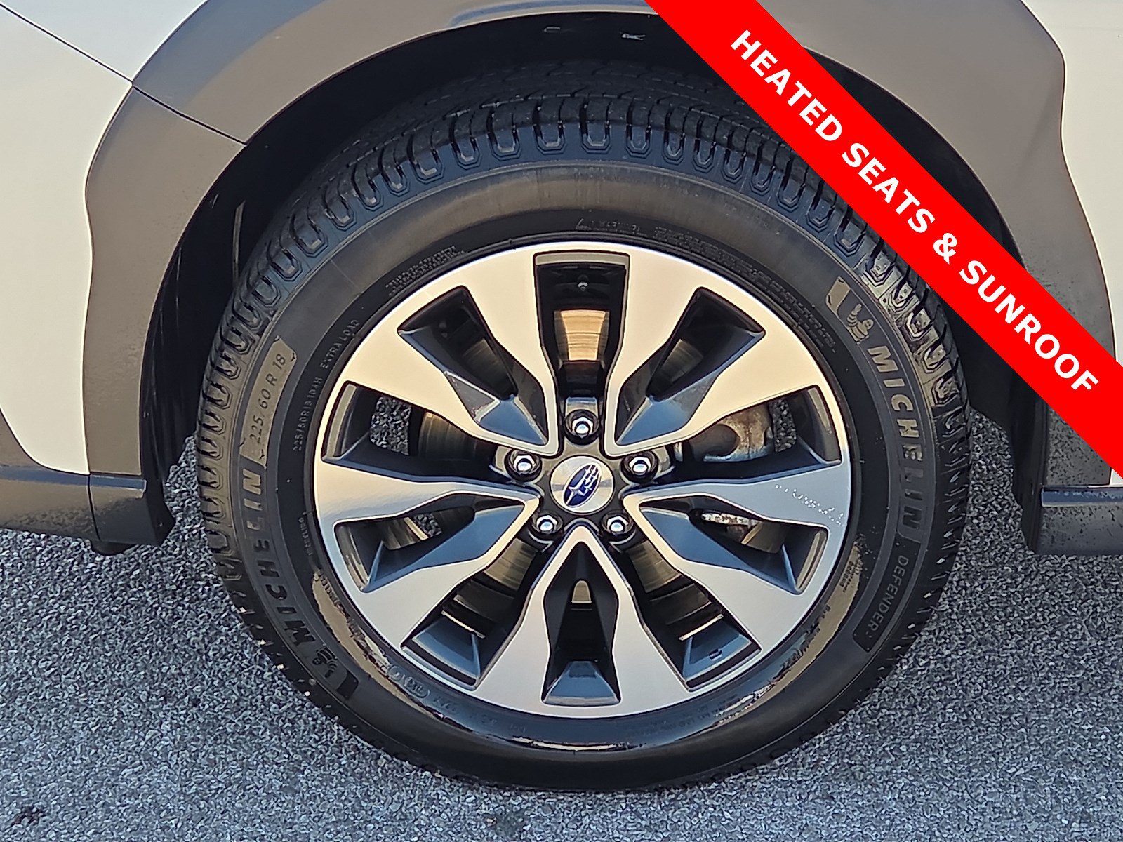 Used 2023 Subaru Outback Limited AWD/4WD image 7