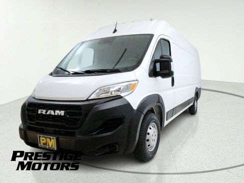 Used 2023 RAM ProMaster 3500 FWD image 2