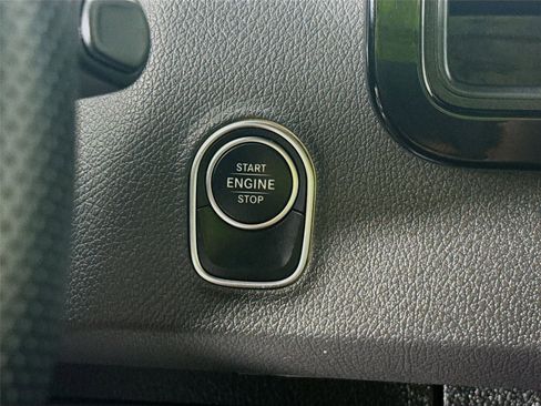 Used 2025 Mercedes-Benz Sprinter 2500 image 10