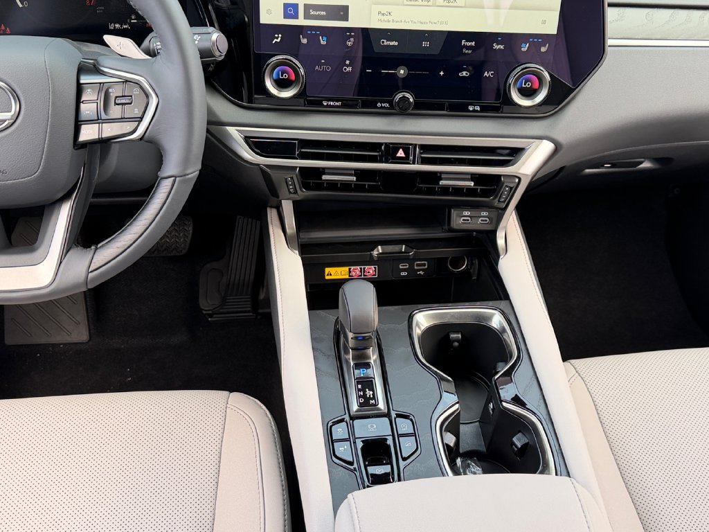 New 2026 Lexus RX 350 Premium w/ Accessory Package (Z1) AWD/4WD image 10
