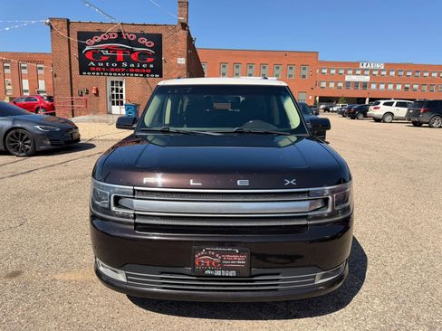 Used 2014 Ford Flex Limited w/ Class III Trailer Tow Package image 8