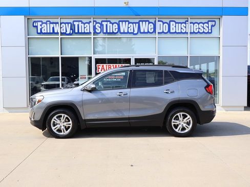 Used 2019 GMC Terrain SLE w/ Driver Convenience Package AWD/4WD image 7