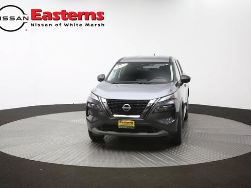Used 2023 Nissan Rogue S AWD/4WD image 55