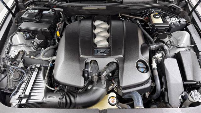 Used 2022 Lexus IS 500 RWD image 37