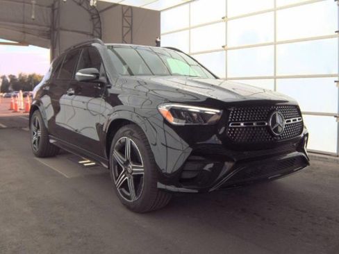 Used 2025 Mercedes-Benz GLE 350 4MATIC image 5