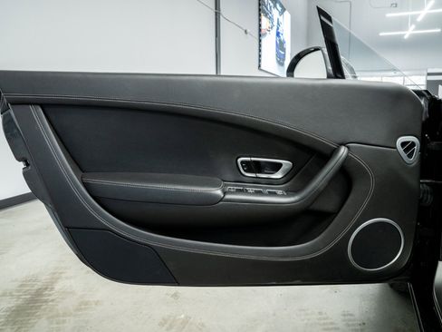 Used 2014 Bentley Continental GT image 35