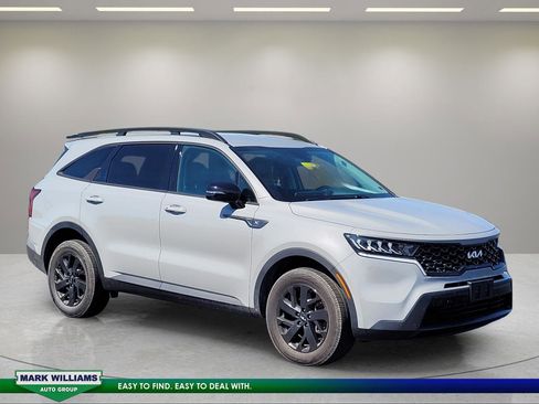 Used 2022 Kia Sorento S AWD/4WD image 1