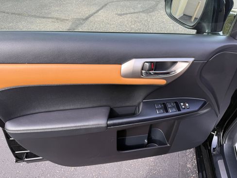 Used 2015 Lexus CT 200h image 13