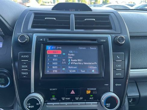 Used 2012 Toyota Camry SE FWD image 16