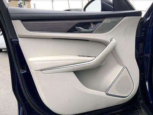 Used 2022 Jaguar F-PACE S image 20