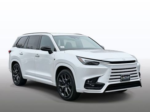 New 2026 Lexus TX 500h 500h F SPORT Performance Premi image 8