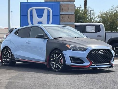 Used 2021 Hyundai Veloster N FWD image 3