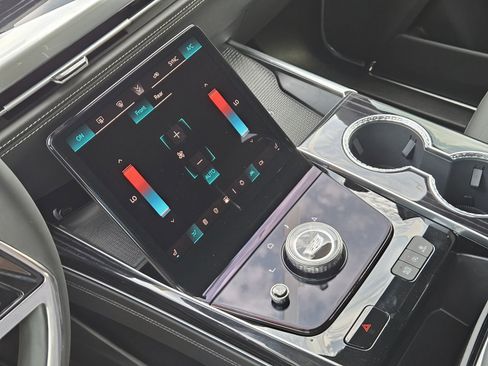 New 2026 Cadillac Escalade Sport AWD/4WD image 19
