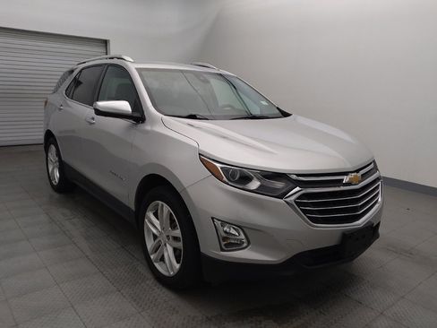 Used 2021 Chevrolet Equinox Premier image 13