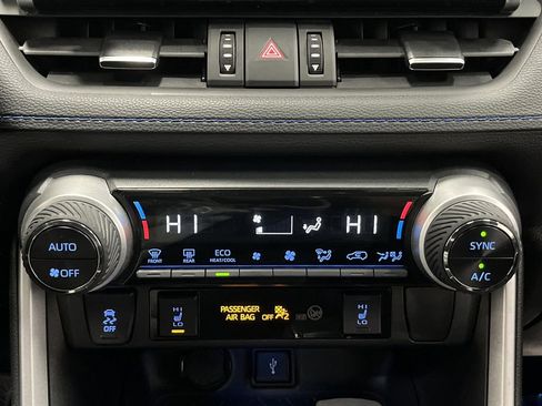 Used 2021 Toyota RAV4 XSE image 20