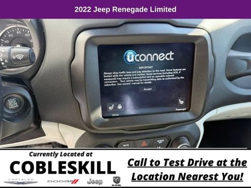 Used 2022 Jeep Renegade Limited AWD/4WD image 15
